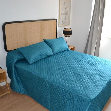Inmoinsuas Yoana Home ซาร์เรีย ภายนอก รูปภาพ