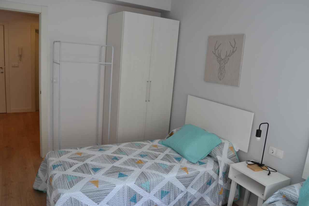 Inmoinsuas Yoana Home ซาร์เรีย ภายนอก รูปภาพ